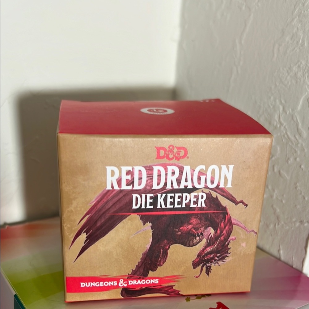🐉D&D Red Dragon Die Keeper Dungeons & Dragons Dice Game Toy Wizards of the coast